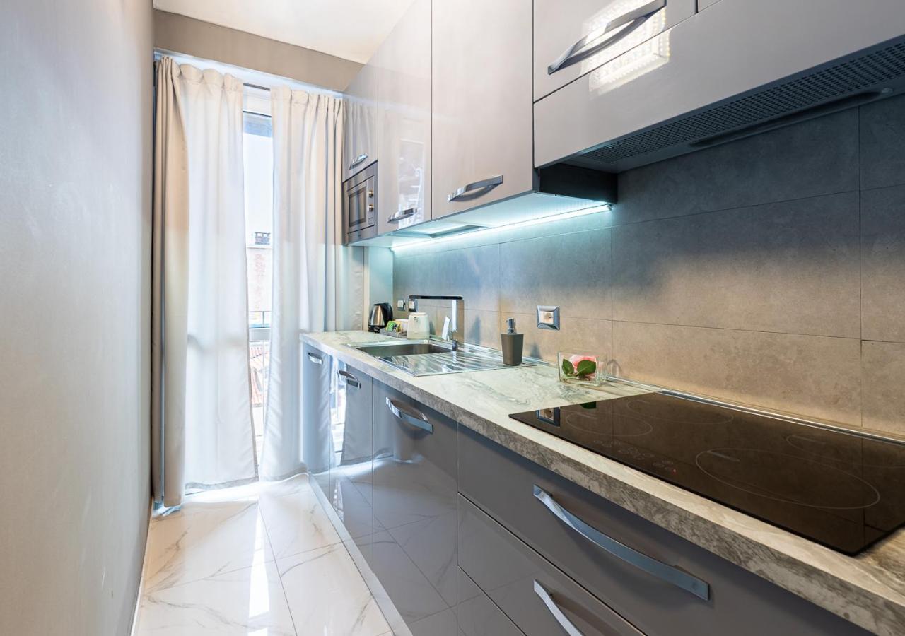 Elegant Suite - In Centro Portanuova Turin Luaran gambar