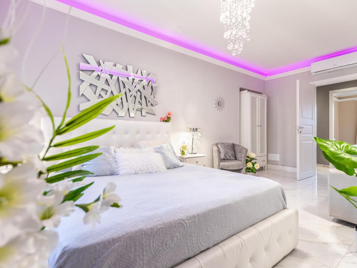 Elegant Suite - In Centro Portanuova Turin Luaran gambar