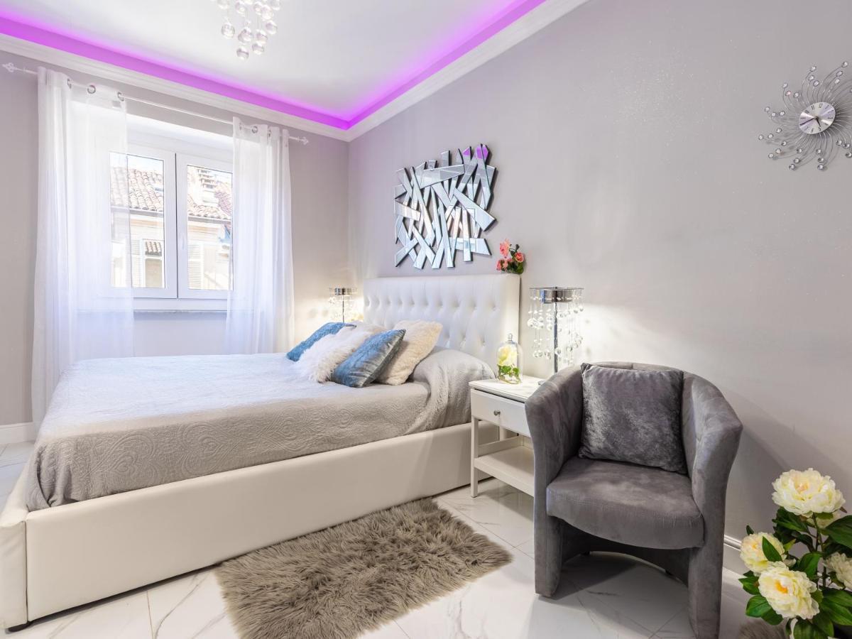 Elegant Suite - In Centro Portanuova Turin Luaran gambar